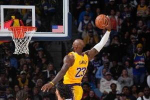 蜘蛛直播_蜘蛛直播足球在线观看_蜘蛛直播NBA高清直播