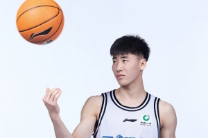 足球直播_足球比赛高清免费在线直播_足球无插件在线观看视频