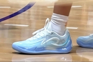 上海海港vs大连英博直播_上海海港vs大连英博超清在线直播_上海海港vs大连英博视频直播