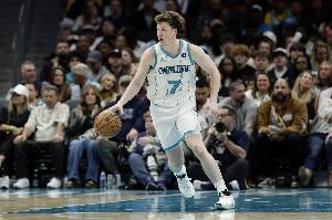 蜘蛛直播-免费无插件直播在线观看_蜘蛛直播nba免费高清现场直播