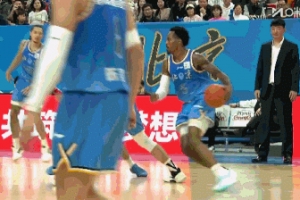 武汉三镇vs山东泰山直播_武汉三镇vs山东泰山现场直播_武汉三镇vs山东泰山比赛回放